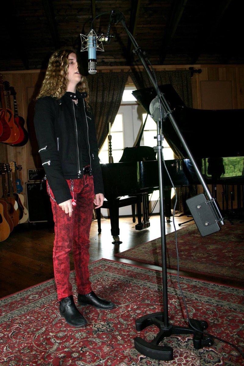 morelikemeband's tweet photo. It's been a great experience recording at Lattitude Studio South with Michael Lattanzi..we can't wait for you to hear it!! @LattitudeStudio https://t.co/AsTequQhwb