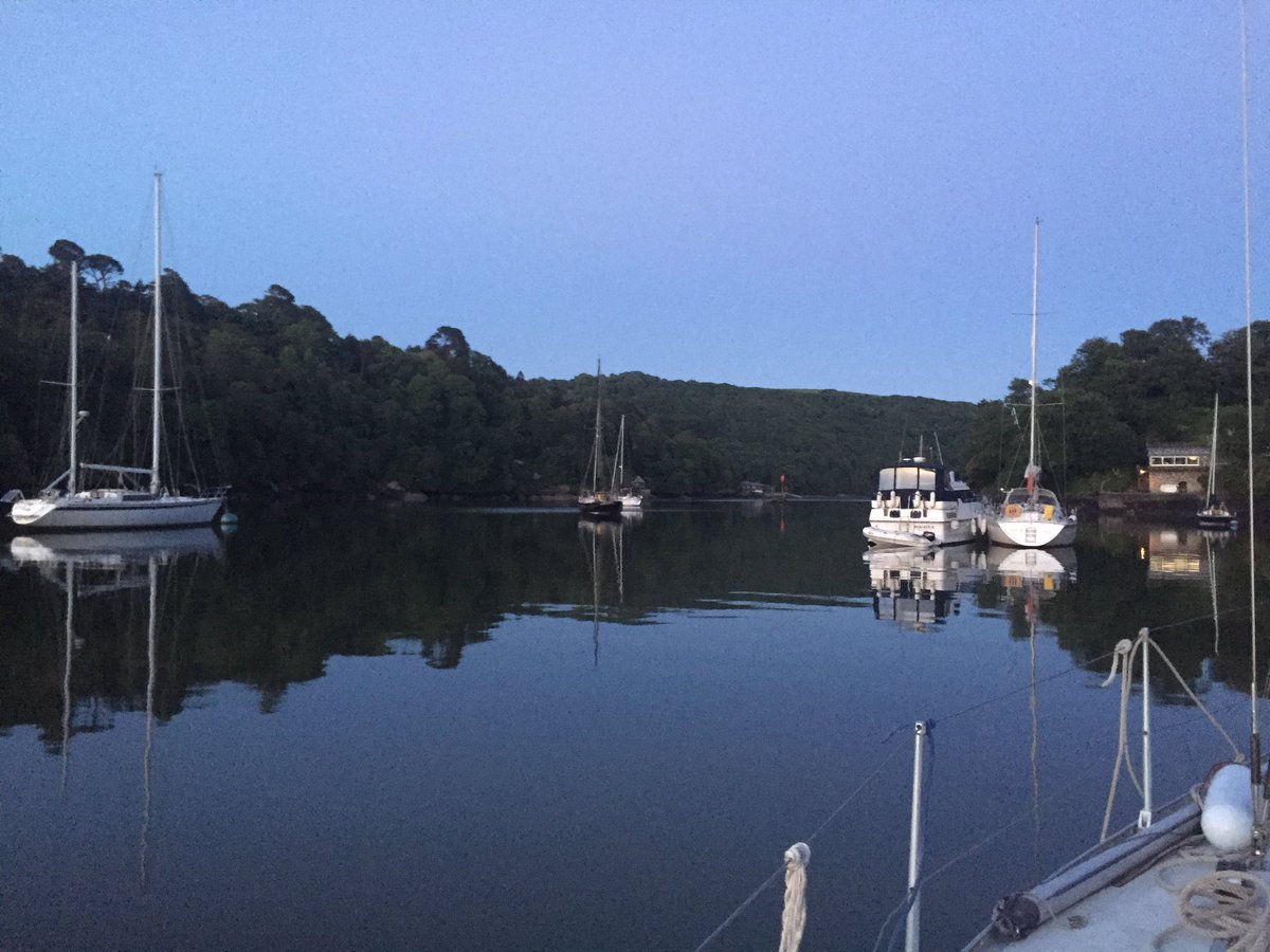 How beautiful can one place be? #dittisham #sunset #lovethisplace