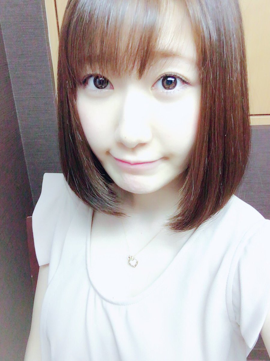 日高里菜 髪ばっさり切った