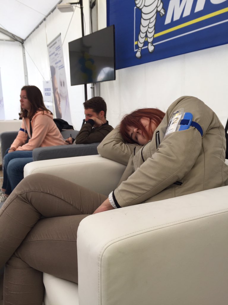 T0om48's tweet photo. Ça promet cette dernier journée ! #teamqesis #michelincampus #elleestfatigue https://t.co/Vw8AujlQOp
