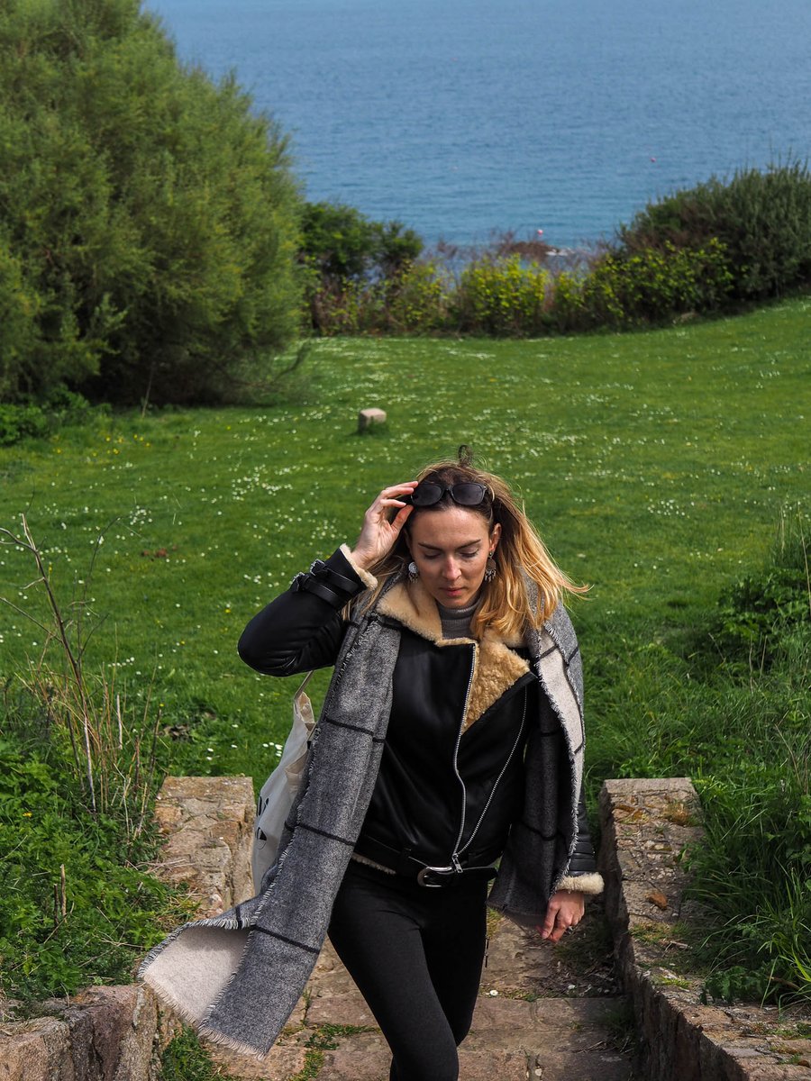 little_normandy's tweet photo. Morning, what are you up to today? Me, exploring the island! >https://t.co/R8oAZG06xV< #gorey #exploring #neverstopexploring #jerseyCI https://t.co/8Tf0GUWDzH