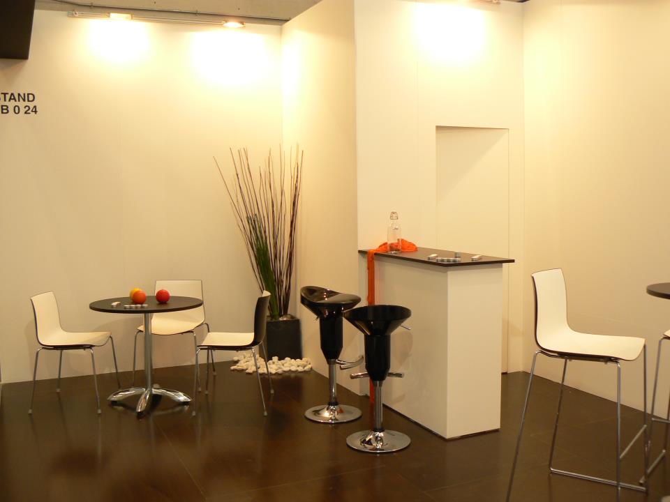 DivaeDiseno's tweet photo. (Stand &amp; Ferias)_Resultado de nuestro #stand de #modulec en #ferias #eventos #divaediseño  e-mail.: info@divaedesign.com https://t.co/7Y4Rw9IsFf