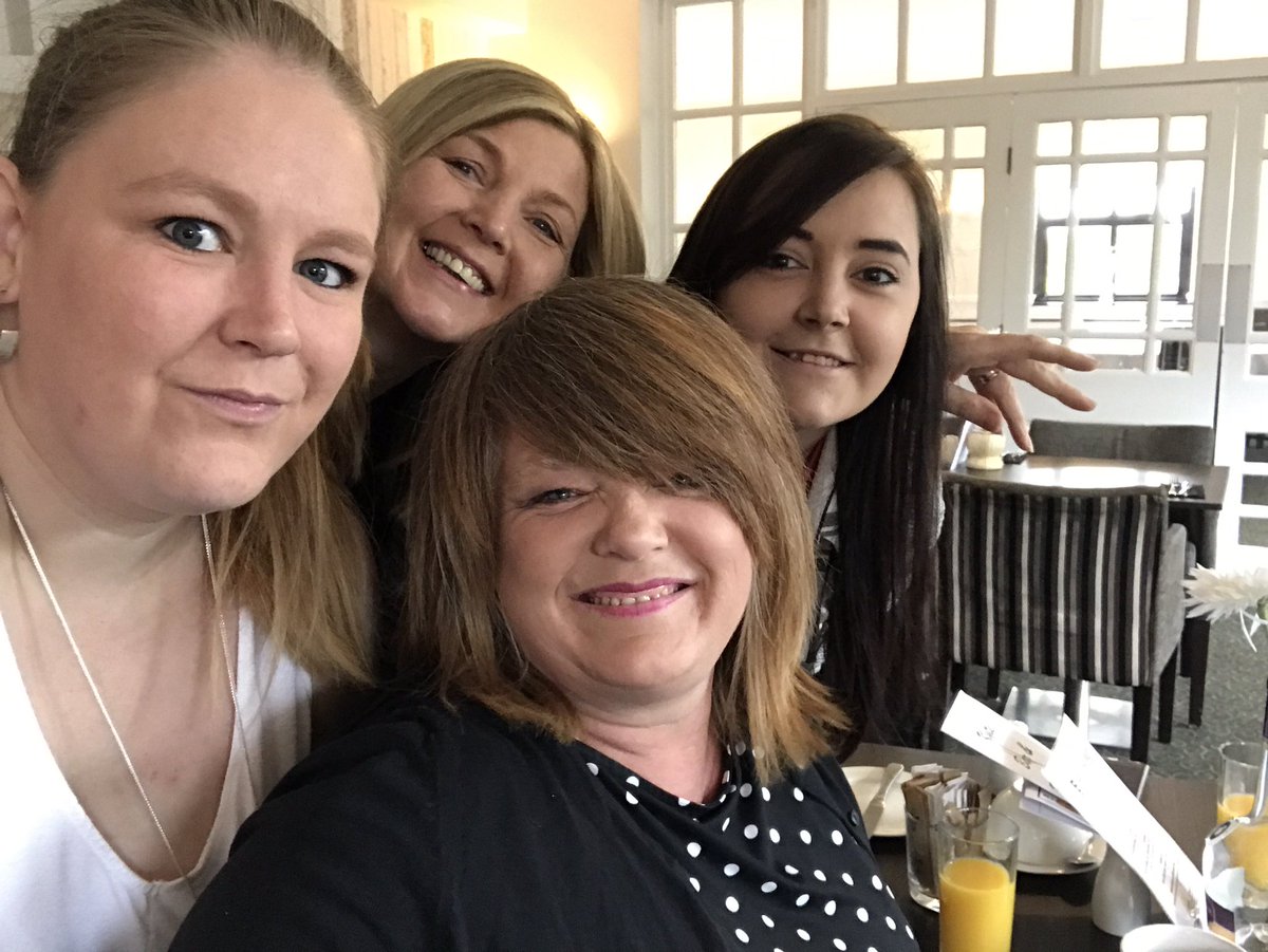 MichelleGreen46's tweet photo. Good Morning, Looking forward to some Fab Training @AnnSummers #partyplan #region2 #asbabes #joinus #training #support https://t.co/sf02sPWWQz