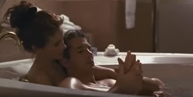 wikisesso's tweet photo. Sesso in acqua: ecco come fare? - WIKISESSO #sessoinacqua #sesso https://t.co/DEvhHK3Lcs https://t.co/VxOa94r4u9