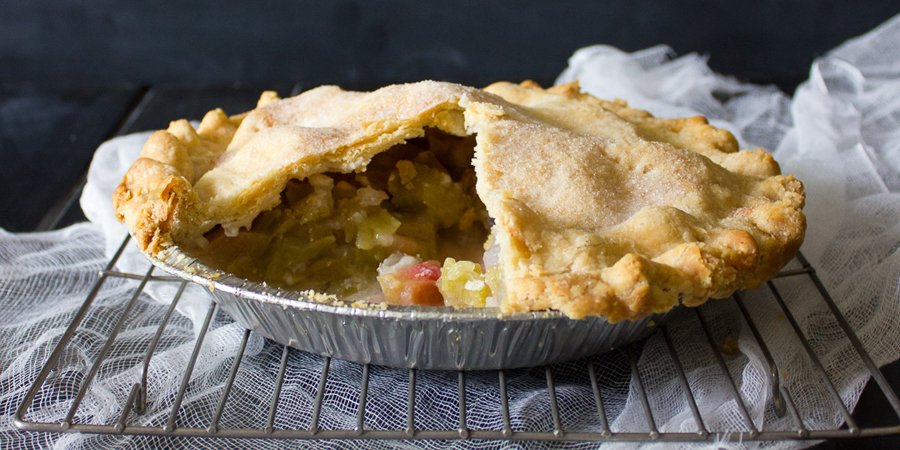 halifaxbloggers's tweet image. Get your fill of rhubarb and other fresh seasonal produce while you can. Recipes from @ISayNomato: halifaxbloggers.ca/seasonalrecipe… #food #local