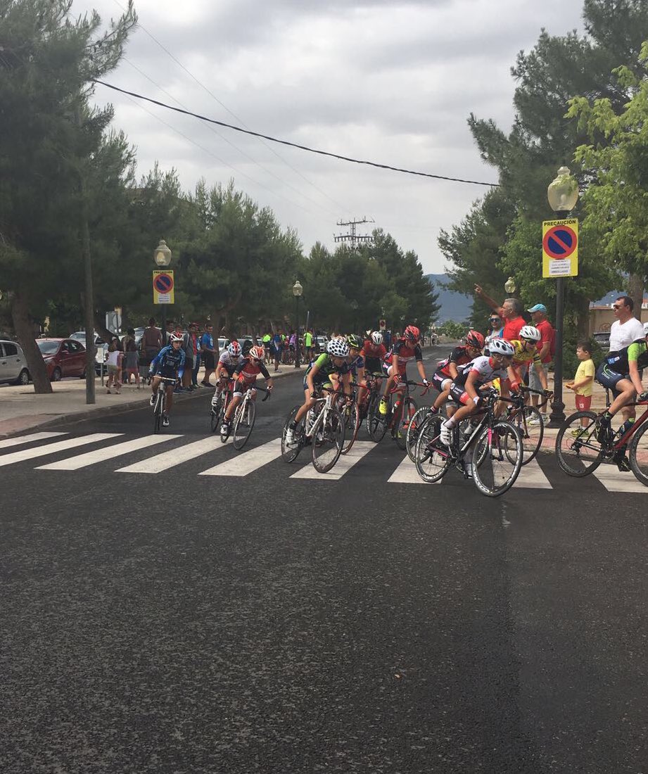 Adrian Lozano Navarro tweet media