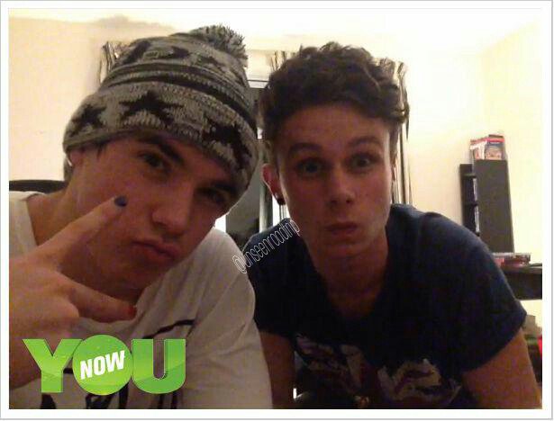 unseenroadtrip's tweet photo. @RoadTripTV what's your favourite ship in the band? π
#fetusmikey #fetusrye https://t.co/jghTkXGeZi