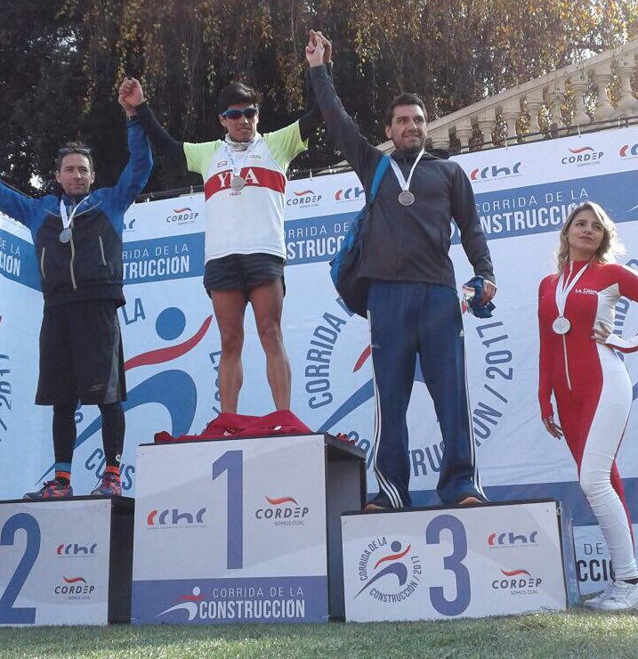 TeamMoraChile's tweet photo. Gran participación en #corridadelaconstruccion felicitaciones a Guillermo Morales quien obtuvo 3er lugar en su categoría en 10K https://t.co/G2Ju3jyrZH