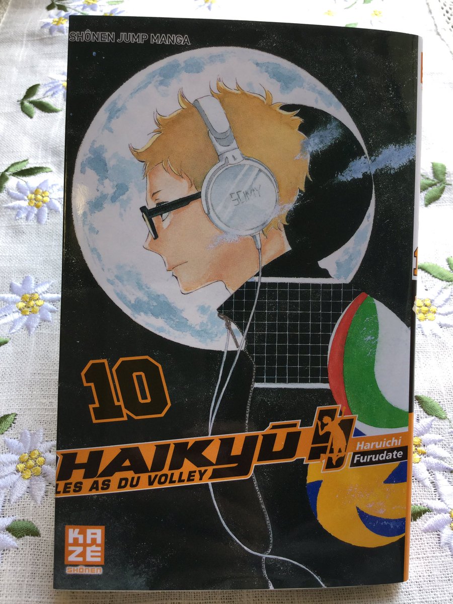 ソラノ フランスでハイキュー10巻買って来た みんなフランス語話してるのすごいおしゃれ 木兎さんがbonjour赤葦 みたいなこと言うわけでしょ おしゃれ