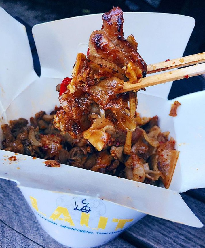 Fix your Monday right at Laut. pic by <a href="/hangryasians/">hangryasians</a> 
#authentic #original #funfood #dessert #datenight