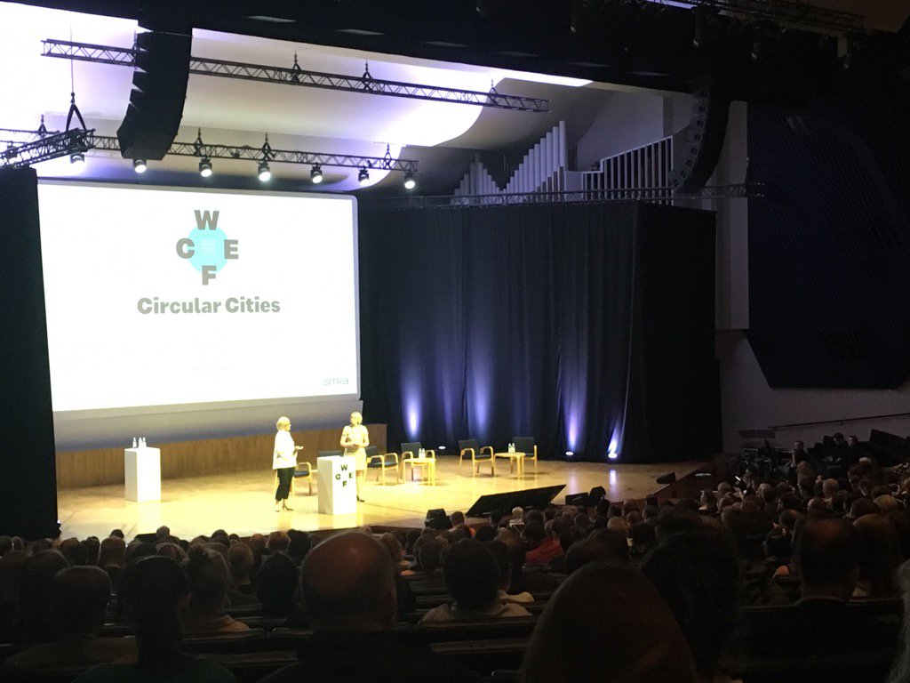 circular cities next topic at  #WCEF2017. Will smart cities be the drivers for #circulareconomy ?
