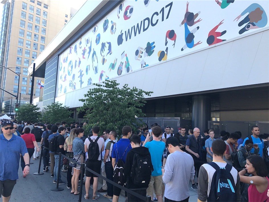 agence_dimobile's tweet photo. Ce soir, 19h (heure française) suivez la #wwdc2017 #ios11  #dimobile #application #mobile #reims #fismes #soissons https://t.co/n6Rawsr4Fx https://t.co/8tsCBt0Wnu