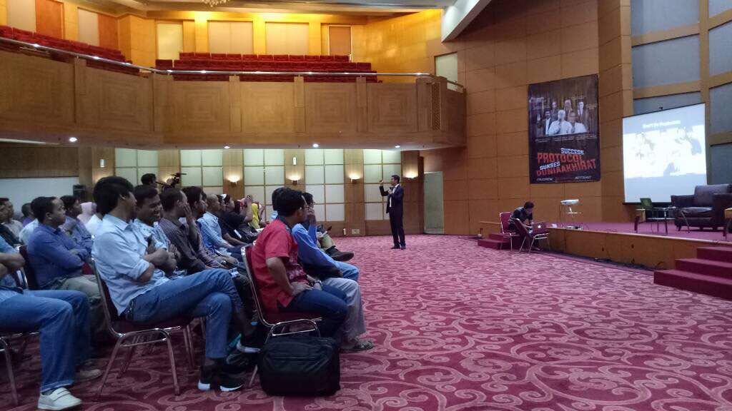 ipphoright's tweet photo. Alhamdulillah kemarin seminar #SuccessProtocol bareng tokoh-tokoh di Sucofindo. Semoga membawa perubahan. Aamiin https://t.co/0eAFePzHkn