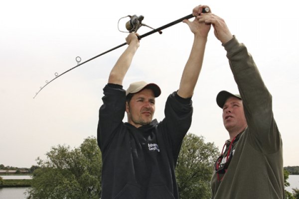 The ACF team receives expert tuition from ex-tournament caster Terry Edmonds... goo.gl/nCvOho