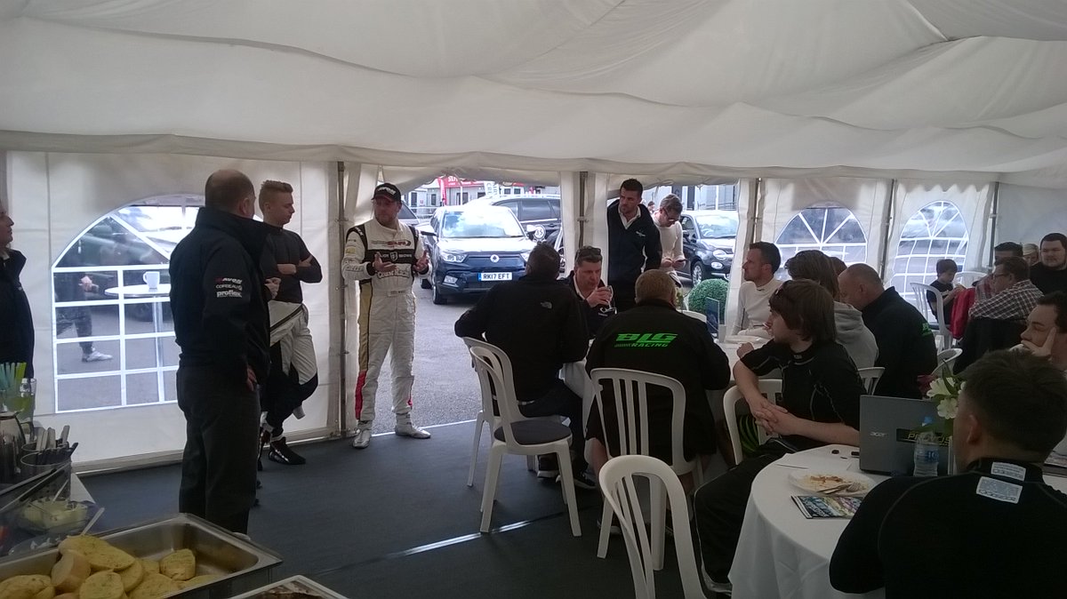 SouthfieldsTN's tweet image. Excellent weekend for round 2 @SsangYongRacing @SilverstoneUK @MSVRacing 3 great races &amp;amp; Saturday evening BBQ! Knockhill next, 8/9 July!
