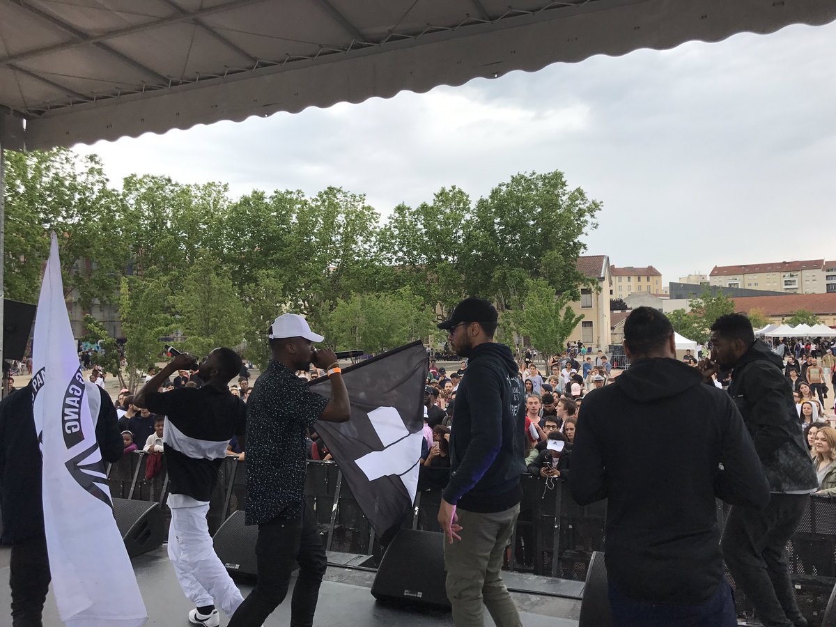 MERCI LYON ➕🖖🏾
S/o @rdvhiphop &amp; <a href="/LoriginalFesti/">L'Original Team</a>