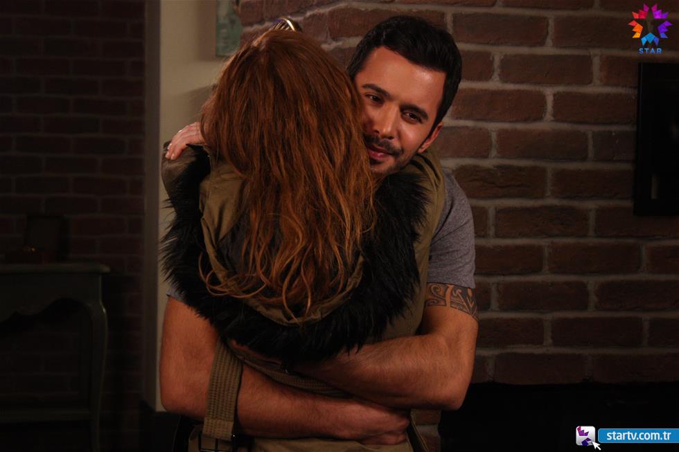 BayaaDelirdum's tweet photo. SICAK SICAK||

#KiralıkAşk'ın 20. Bölüm Fotoğrafları Sizlerle. Part 1 https://t.co/bKAuyrzC1N