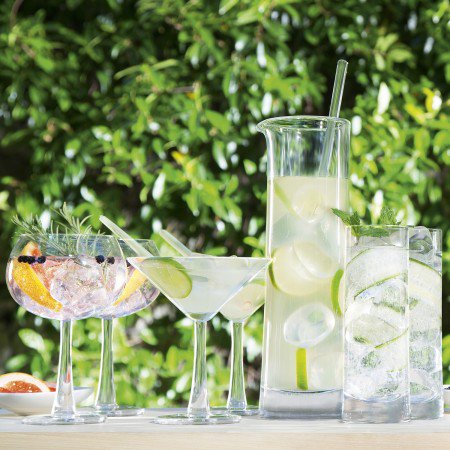 lsa_int's tweet photo. Don’t forget to enter our #WorldGinDay #competition to #win a GIN gift set – simply RT &amp; follow us by 3pm GMT this Weds. UK &amp; Eire only. https://t.co/kW47DmlO6F