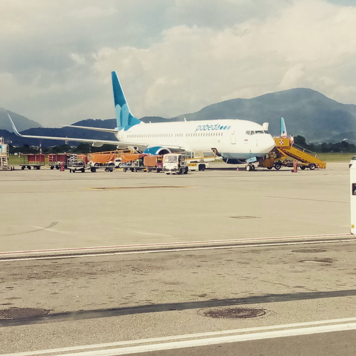 #MilanBergamoAirport #mondaymotivation #flights