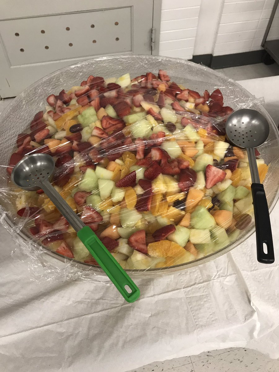 BravermanHHS's tweet photo. Senior breakfast 🍳 today ! https://t.co/PsHDm9O8vd
