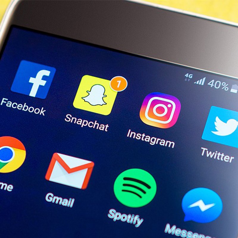 "Is content still king for traditional institutions on social media?" #IETsocial ow.ly/Mdv530ck80F