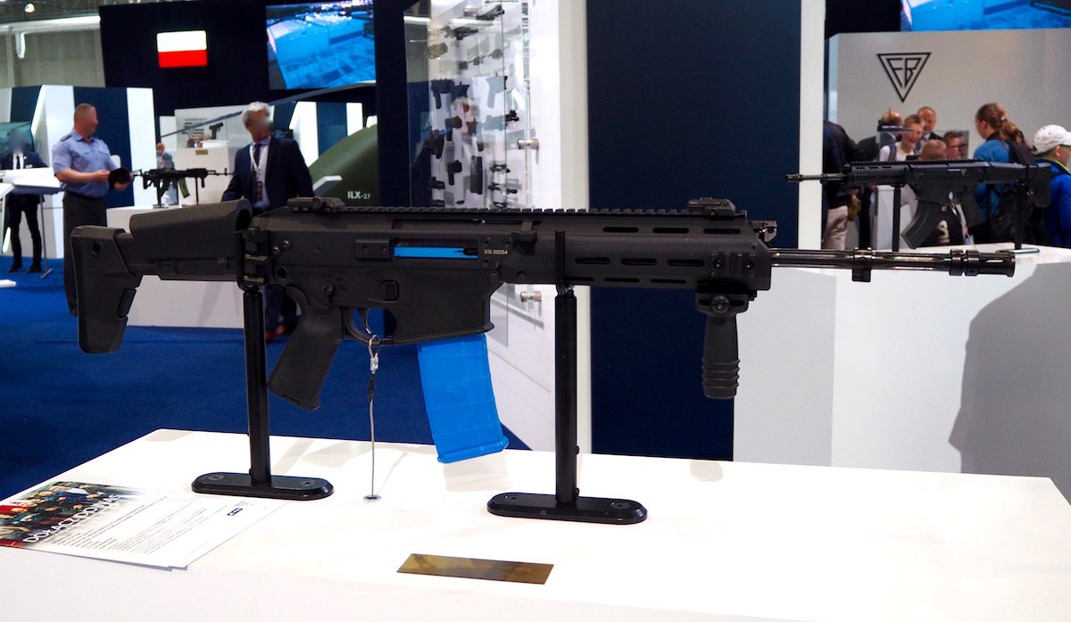Defence24pl's tweet photo. #ProDefense 2017: #MSBS na amunicję barwiącą
#PGZ #terytorialsi
https://t.co/xN1Iy95dzz https://t.co/cBMoEac9yr