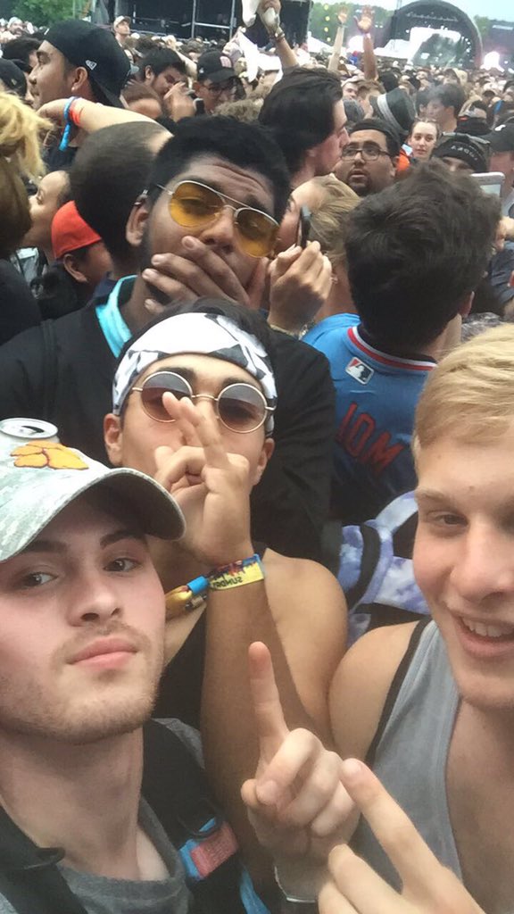aynaps's tweet photo. Can't believe I finally got to see @Logic301.. best..concert..ever. #Rattpack #family #2hourwait #4thRow https://t.co/GvXwJLBw3y