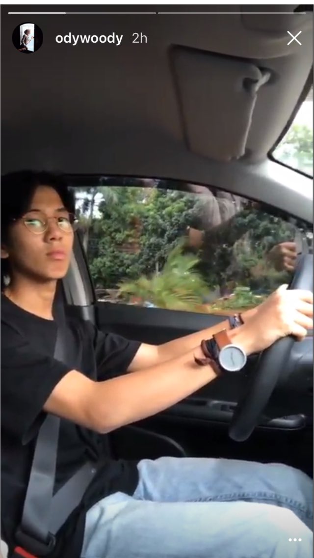 SoniQStronger's tweet photo. Hi pak uber🖤 @iqbaale https://t.co/kJK2VN7EVX