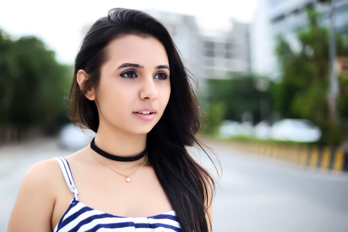 toniQtalk's tweet photo. Can never go wrong with a Little Black Choker. Now available @www.toniq.in and 15% on your first purchase. #online #shopping #Coupon #nea https://t.co/MD2hKOuFzA