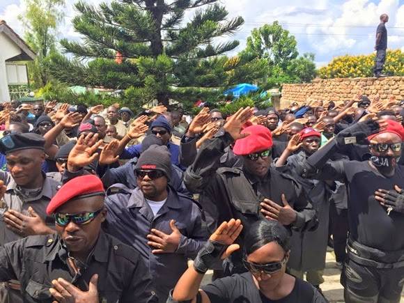 frey_cosseny's tweet photo. Mh Waziri Wa Mambo Ya Ndani ya Nchi @mwigulunchemba1 tumekuwa tukisema wale wa Kibiti wako humu Umekaa Kimya sawa Bwana @MagufuliJP https://t.co/gajw8UGFmp