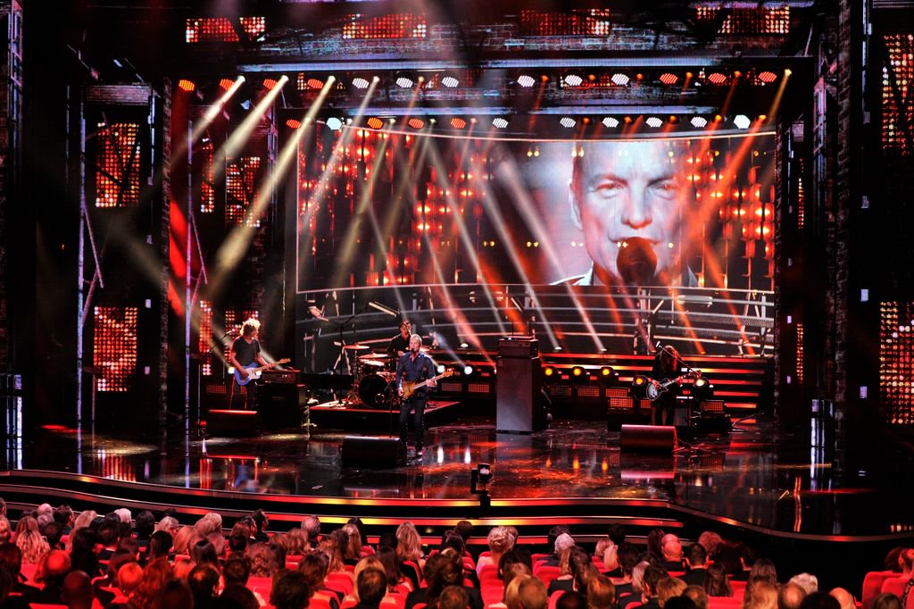 GreenHippo__'s tweet photo. https://t.co/CyVuITGmFa
Hippotizer Starring at Germany’s BAMBI Awards! #greenhippo #Fix8group #trustrental #hippotizer #BambiAwards https://t.co/bSkcWSTgob