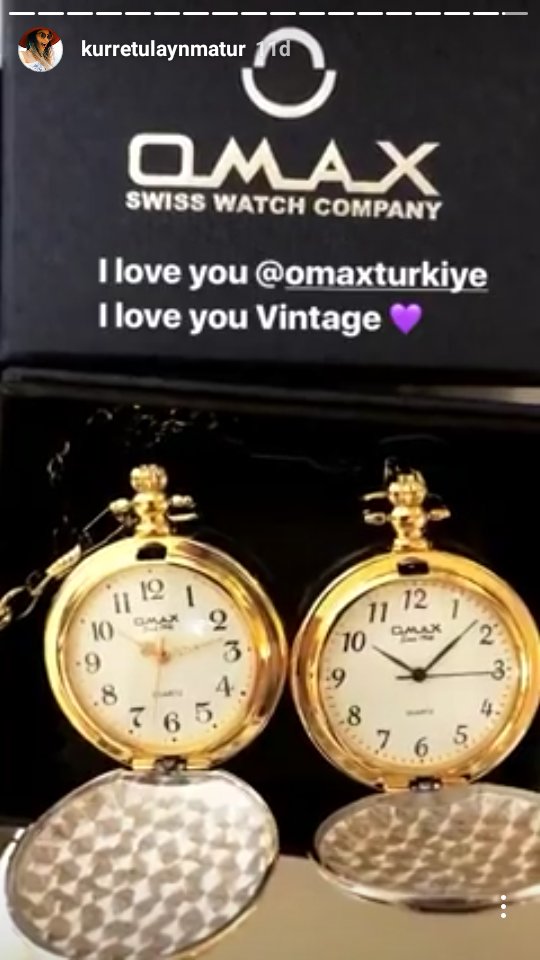 nuray_5's tweet photo. @kurretulayn 😙 😘 😚 İçin @Omax_TR den  cok sık bu saatleri guzel gunlerde kullan fistik  💫🕛
#omaxturkiye 👌
#KurretülaynMatur
#vintage ✌ https://t.co/1bnBk2nl34