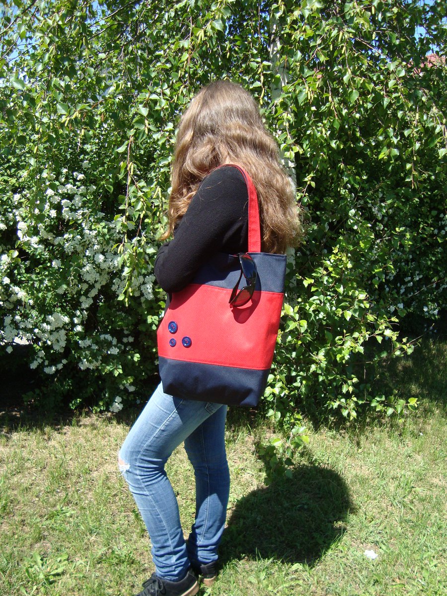Larissa0276's tweet photo. #Vacationtotebag #Simpletotebag #SummertoteBag #Womenstotebag #Personalizedbag #handmade #etsyshop #etsyhanmade https://t.co/X9QDInV5ad https://t.co/c3QOIcQQmp