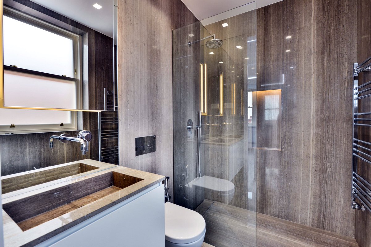 OakhillR's tweet photo. #EXCITING new instruction!🙌🏼 #Stunning 4 bed flat #TOLET in an #outstanding #mansion block in #NW3 *£1,095pw* @miaharrisOHR @ChloeEllis_OHR https://t.co/xe4BGjKB5h