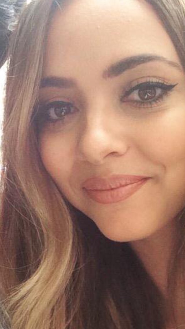 LMIndiaOfficial's tweet image. The beauty ❤❤ #BLALittleMix @NordoffRobbins1 #MTVAwardsStar Little Mix