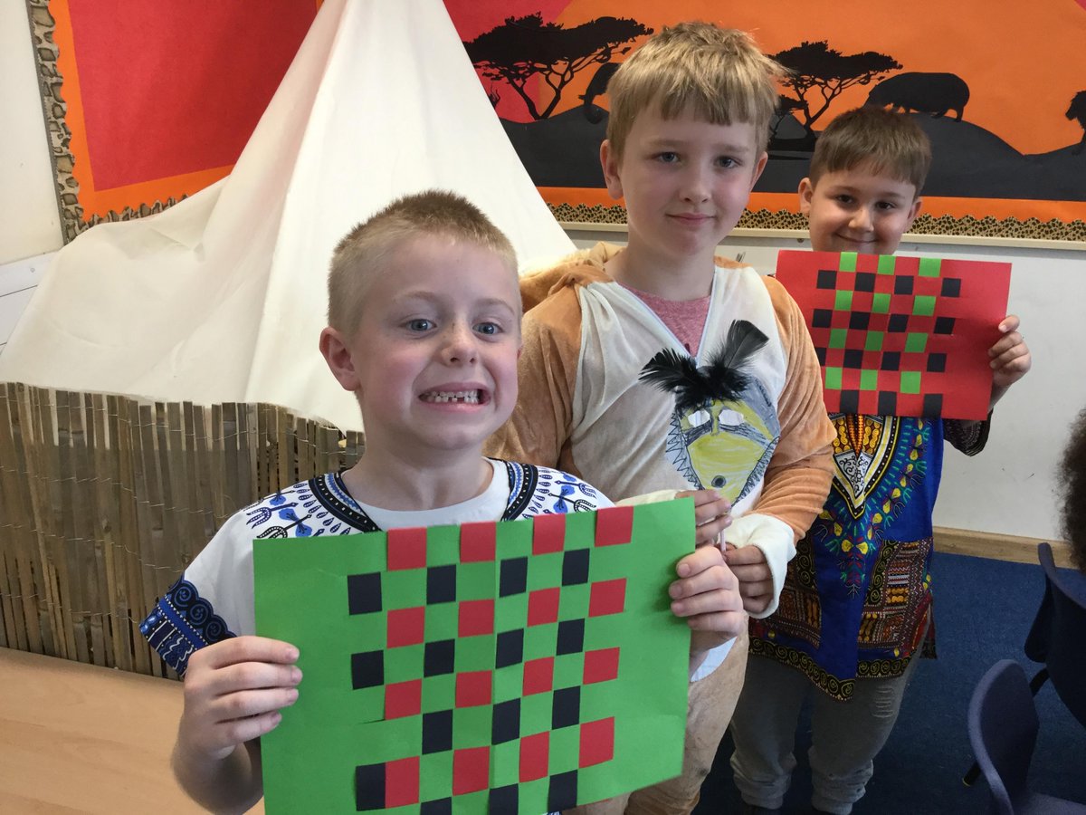WellandAcad's tweet image. Year 2 have been loving their wow day making African masks and woven paper #year2learning #africanart