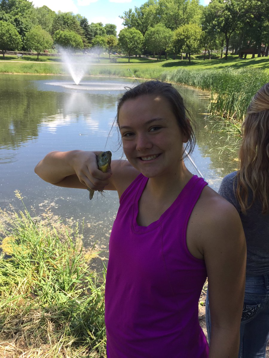 MrMillerSHSSci's tweet photo. @jmwaugh with her very own fish. #nohelp https://t.co/O0fqGaDfgy