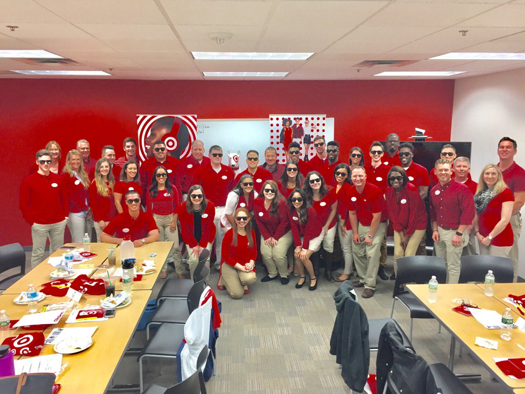 Meet the #G497 New England Interns &amp; the Group/District Leaders! Ready for an awesome summer! #TGTInterns2017