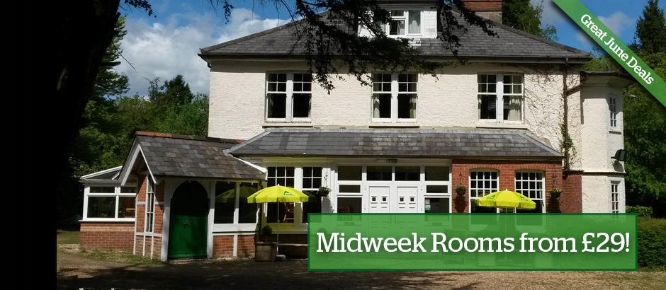 Don't miss out on our great deals on midweeks stays throughout June at a great range of hostels! fal.cn/ulOz
