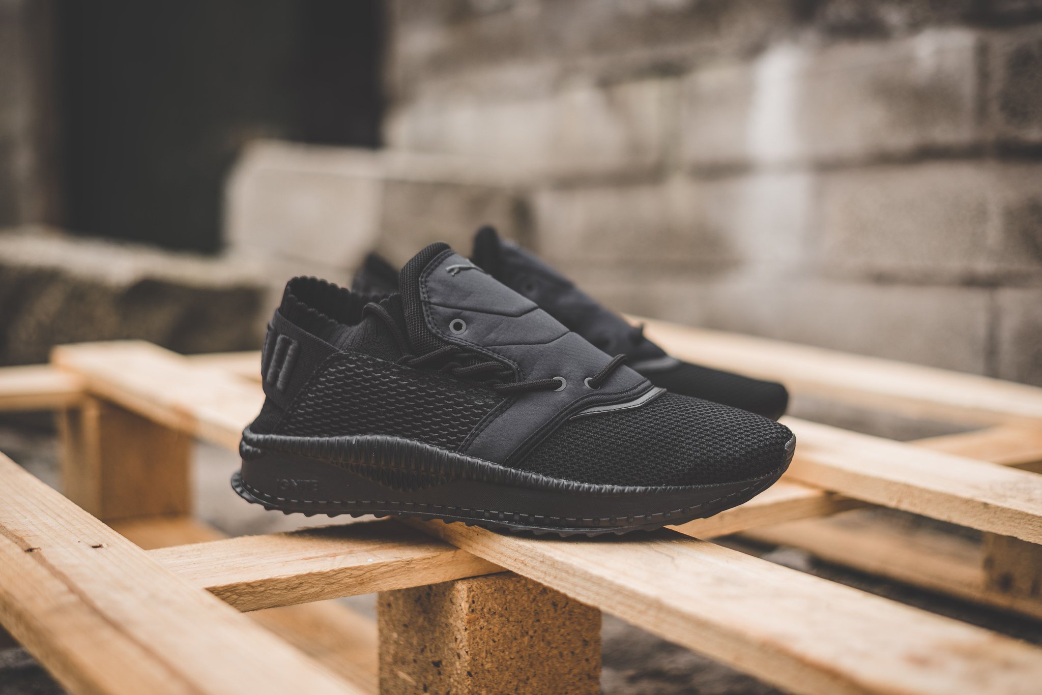 Puma tsugi shinsei raw black hotsell