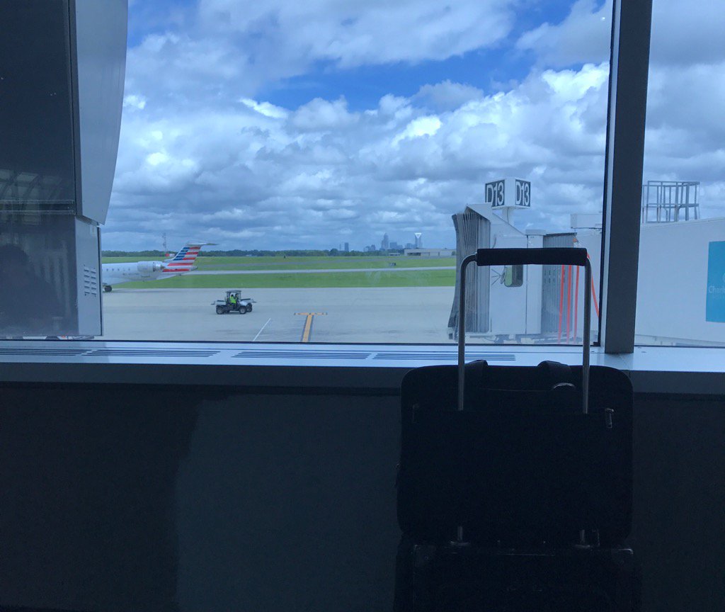 fromtheleftseat's tweet photo. Hanging out in #Charlotte between @AmericanAir flights at @CLTAirport #AApilot #airtravel https://t.co/NFwaWnAxrN