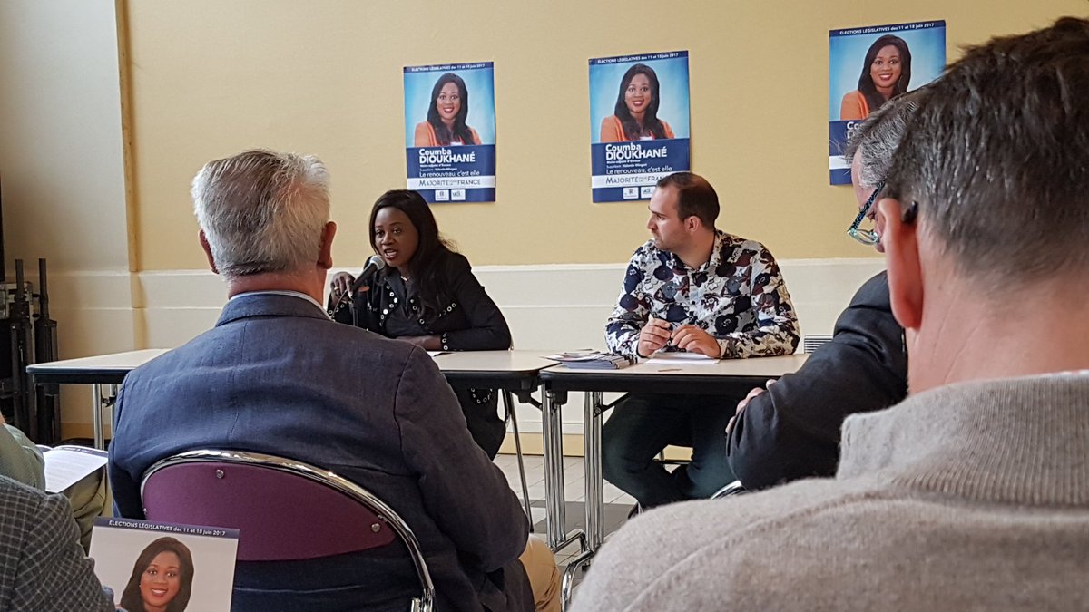 CoumbaDIOUKHANE's tweet photo. Live tweet de notre réunion publique à #Evreux #Legislatives2017 #Evreux2017cd #Dioukhane2017 #Lesrepublicains #UDI https://t.co/yAPEp6Rbwl