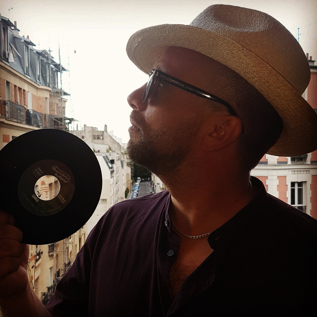 PartyTimeRadio's tweet photo. RDV 21h #StreamingSauvage on https://t.co/8frSdCod4v avec #MatthiaPartyTime Special #Roots #Reggae #Dub #PartyTimeRadio https://t.co/IvgpzrCyEJ