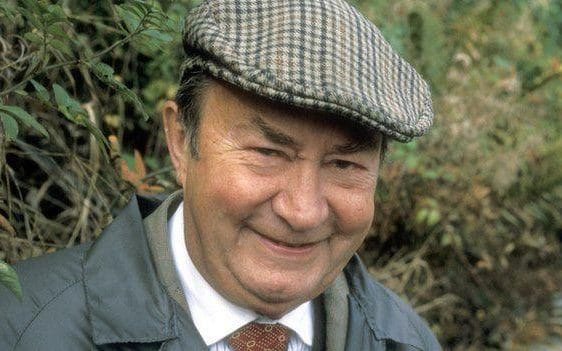 Everlytribute's tweet photo. Sad farewell to Peter Sallis, 'Cleggy' in Last of the Summer Wine  &amp; Wallace and Grommit has died at the age of 96 https://t.co/iBte7xa46H