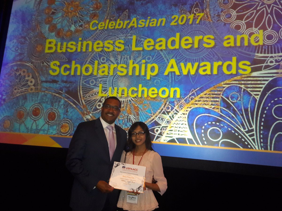 HamiltonMPS's tweet photo. Thank you @USPAACC_EF for awarding our student with a scholarship in San Diego. #Celeb17 #MPSProud https://t.co/WyKGaUbiQZ