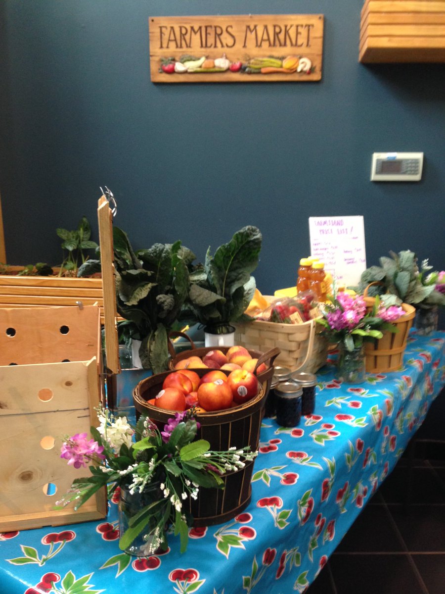 Setting up Farm Stand for this afternoon #student #run #growcooklearn <a href="/EcoSpacesEd/">ecospaces education</a>  <a href="/FoodCorps/">FoodCorps</a> <a href="/FarmtoSchool/">National Farm to School Network</a>