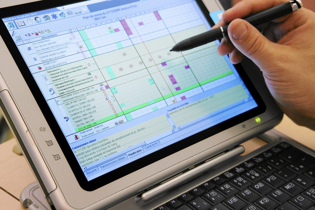 VA announces  Cerner as its new EHR platform discarding the troubled VA designed Vista product. Congress urging DoD interoperability.