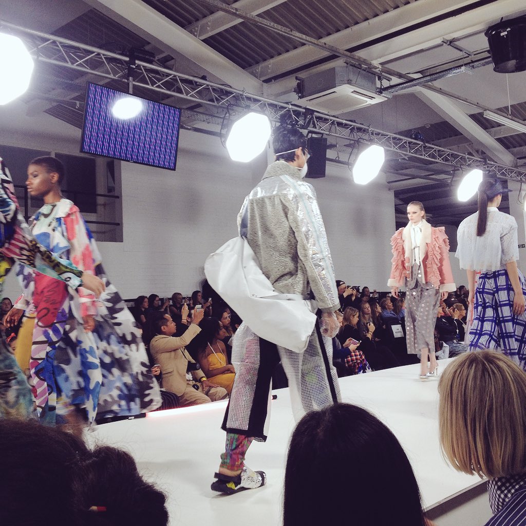 Checking out the latest from the UK's young #fashion talents tonight <a href="/OfficialGFW/">GFW</a> #GFW17  #design #inspiration <a href="/DASHMagTweet/">DASH Magazine</a> #colour