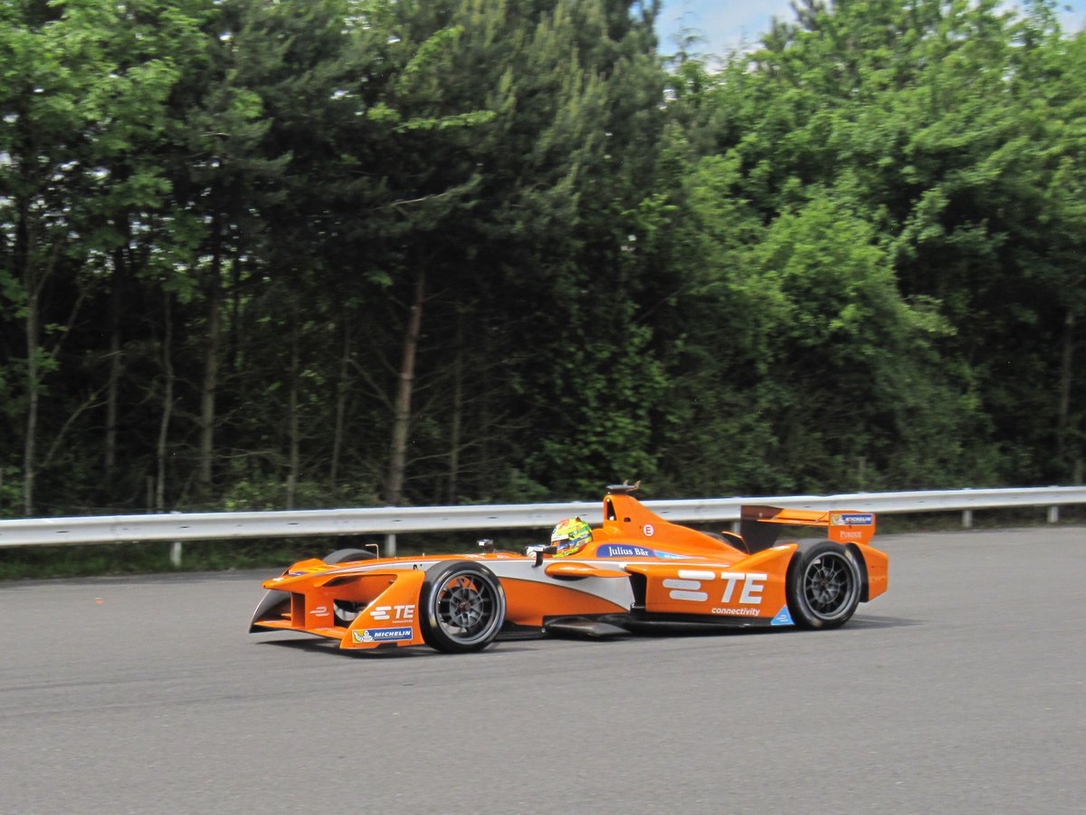 While @MSAmlinAndretti gets ready for the #BerlinePrix, we got back on track with the <a href="/TEConnectivity/">TE Connectivity</a> Test Car for Season 4. #TEracing