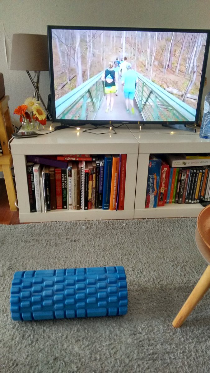 StephenEamonn's tweet photo. Foam rolling to the Ginger Bits back catalogue! @TheGingerRunner #nomeatathelte #somethinghurts https://t.co/XdLq6gJ0LP